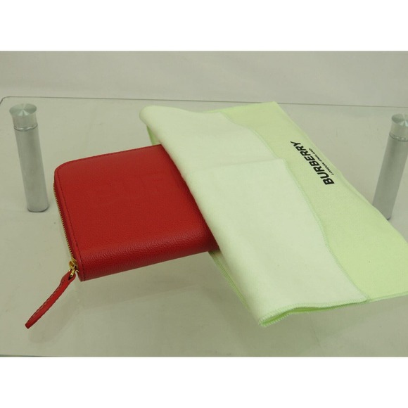 BURBERRY ELMORE RED LOGO EMBOSSED LEATHER ZIP AROUND CLUTCH CONTINENTAL WALLET - Picture 2 of 15